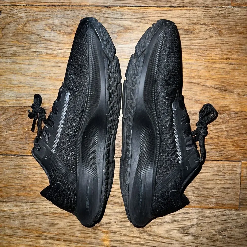 Nike hi shoes